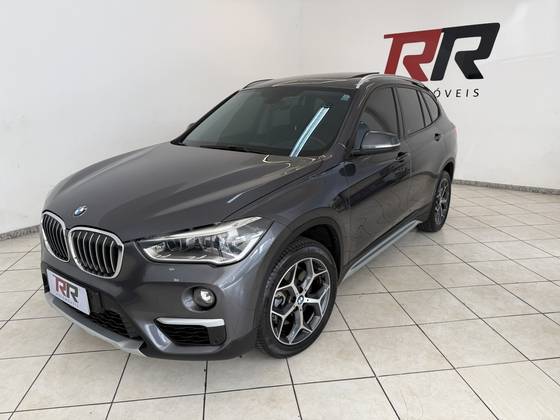 BMW X1 2.0 16V TURBO ACTIVEFLEX SDRIVE20I X-LINE 4P AUTOMÁTICO BMW X1 2.0 16V TURBO ACTIVEFLEX SDRIVE20I X-LINE 4P AUTOMÁTICO